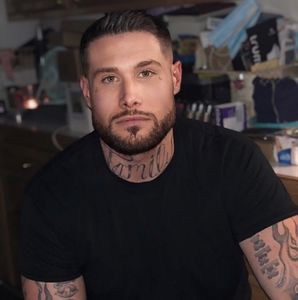 Meet your Posher, Brock